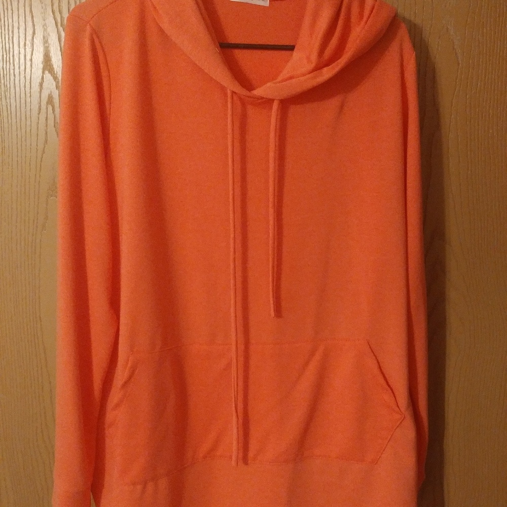 NWOT😍🙌 plus size pullover